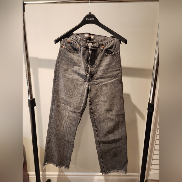 Levi's Women Size 29 Ribcage Straight Gray Jeans - Picture 3 of 5